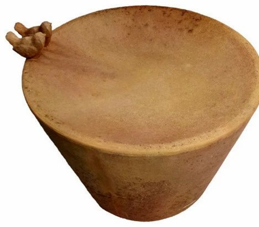 * Xoticbrands Ladom Birdbath W/Small Finches Garden Display | Bird Baths